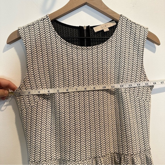LOFT White Cotton Textured Sleeveless Knit A-Line Dress Size 2 - Picture 9 of 10